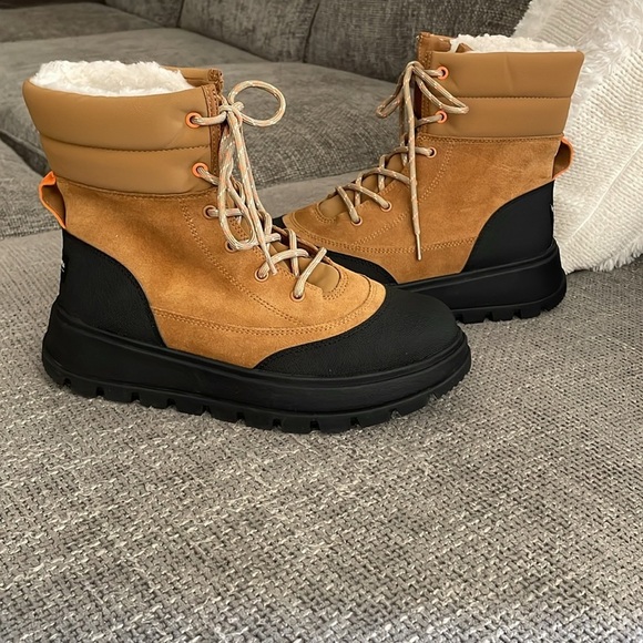 NWT UGG Koolaburra Waterproof Boots! - Picture 10 of 15